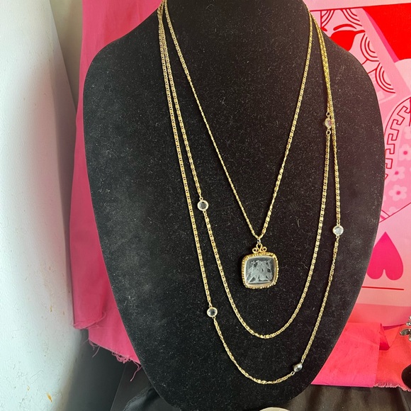 Vintage Goldette 3 Layer Necklace w/ Pendant Courting Couple, Crystal, glass